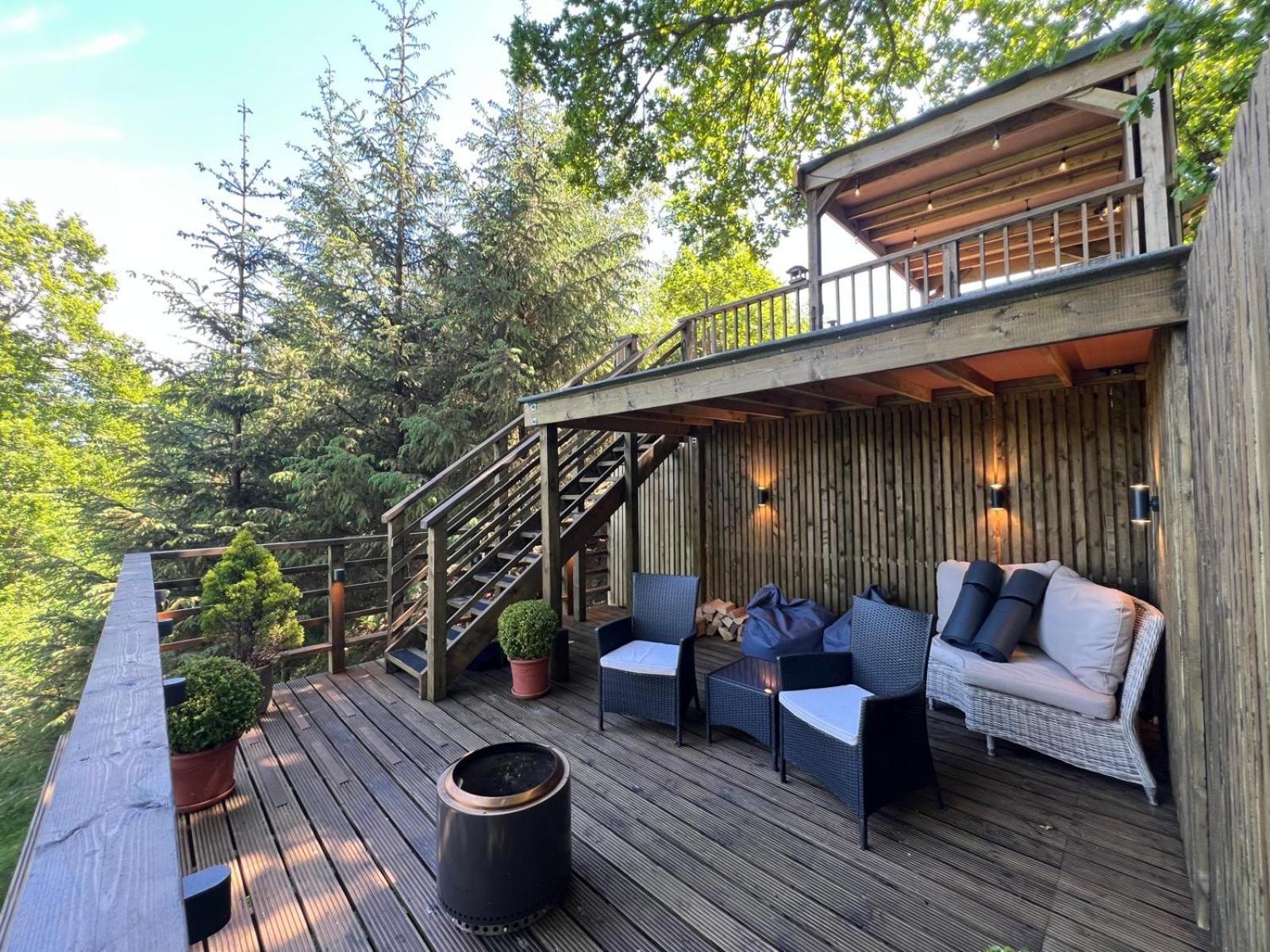 The Pines Treehouse At Treetops Hideouts Richmond  Buitenkant foto